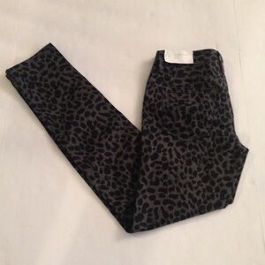 NWT•LOFT Black Gray Animal Print•Skinny Jeans